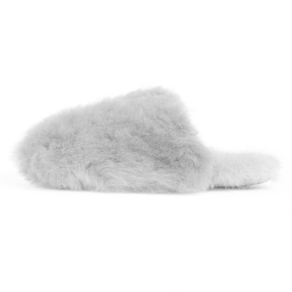 Fliesen Design Store und Showroom Timmendorf Lübeck Hamburg Weich Couture Alpaca Hausschuhe